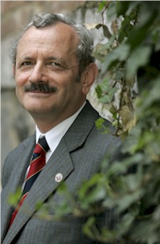 Professeur Janos B.Nagy (Photo Belga, Benot Doppagne) - 26.04.2005.