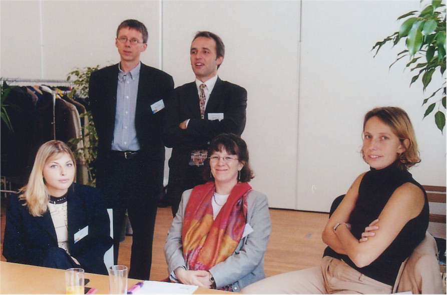 Equipe Institut Jules-Destre - Colloque La prospective territoriale comme outil de gouvernance, 28 septembre 2002, Seneffe (Wallonie) - (Photo Jean Delahaut)